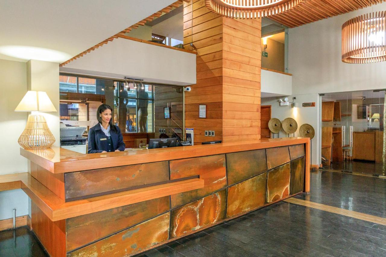 Hotel Frontera Plaza テムコ エクステリア 写真