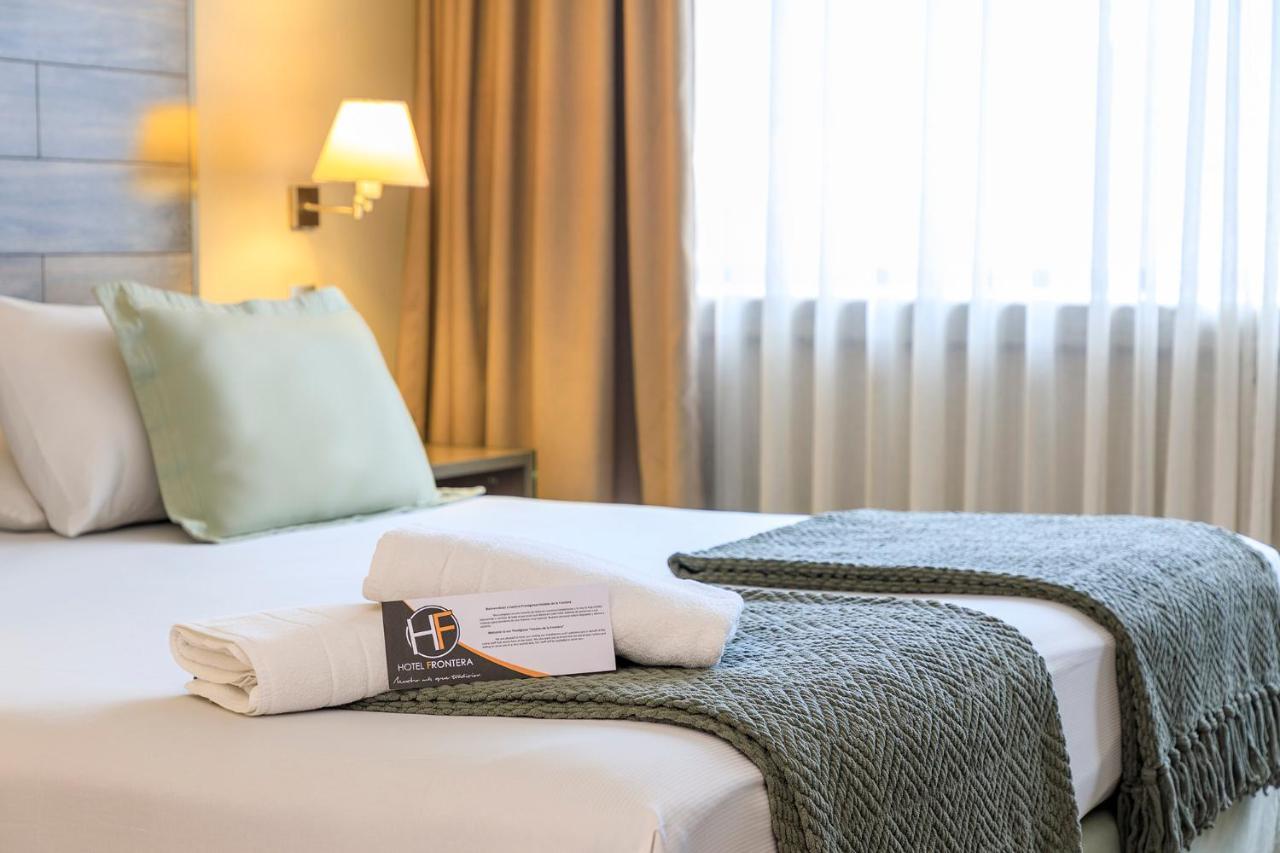 Hotel Frontera Plaza テムコ エクステリア 写真